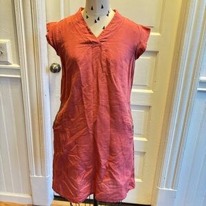 Fabindia Dress
Cotton tunic style with pockets
And detailed front placket 
Coral